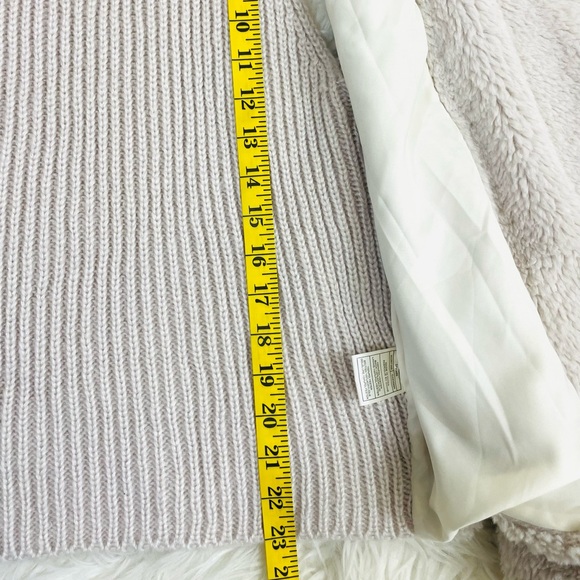 BB Dakota Rennie Vest, EUC - Picture 12 of 15